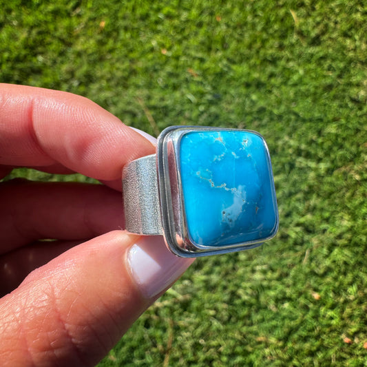 Kingman Turquoise Atlas Ring | Size 12